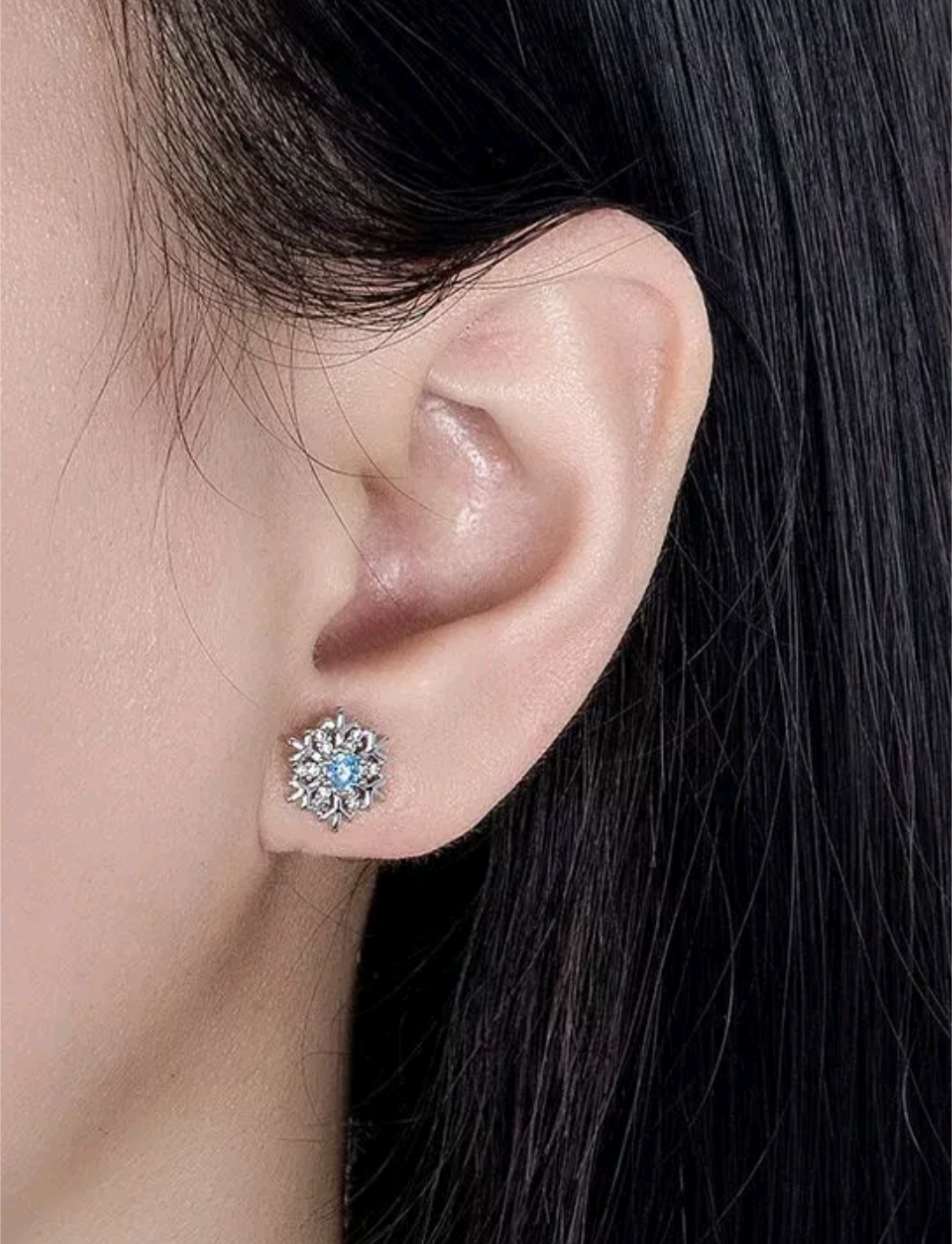 Christmas Snowflake Stud Earrings
